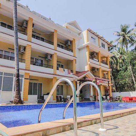 Royale Nirvana Resort Арпора Экстерьер фото